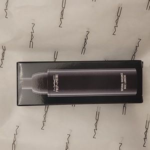 Mac Natural Radiance